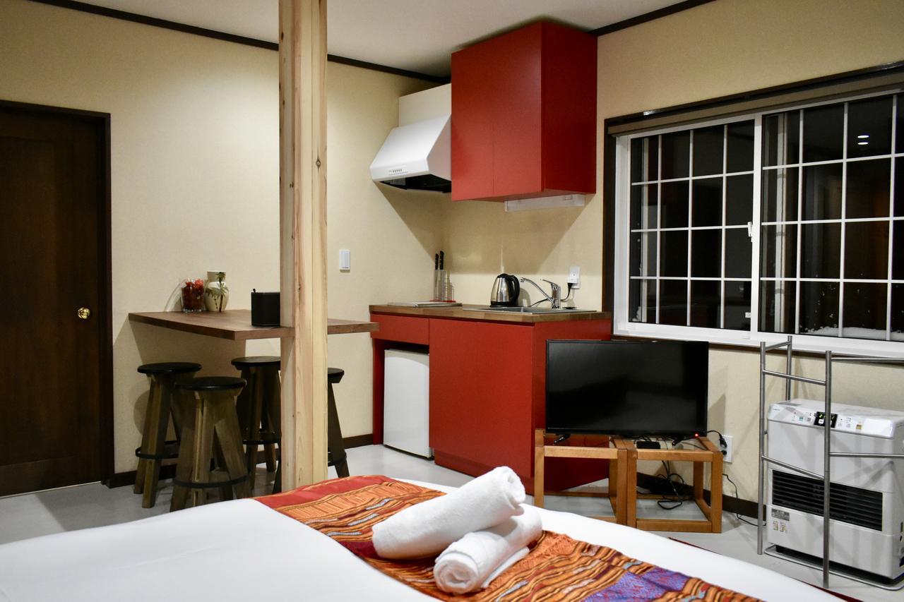 Altitude Madarao Hotel Iiyama Bagian luar foto